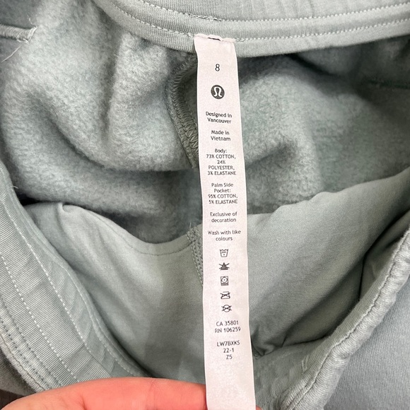 Lululemon NWT Loungeful High-Rise Short 7" Silver Blue - Picture 6 of 8